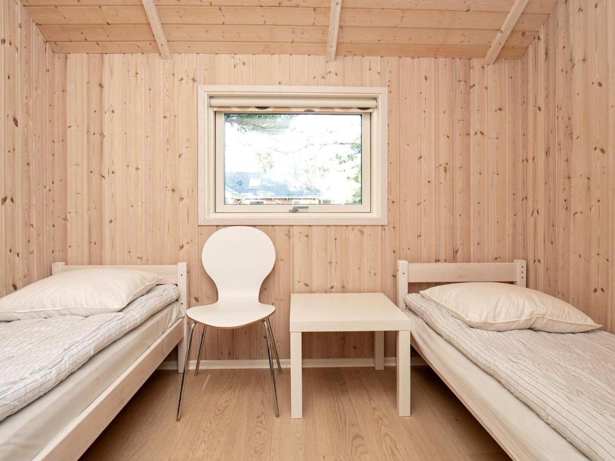 Three-Bedroom Holiday Home In Rodby 38 Kramnitse Kültér fotó